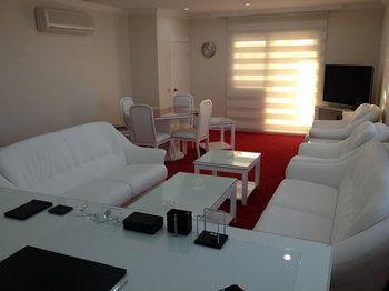 Business Park Otel 4*